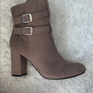 Healed booties